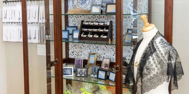 Raleigh Lace Museum Tour - Image 4