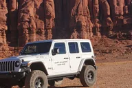 Moab Canyonlands 4x4 Tour Island in the Sky 4.5 hr thumbnail 2