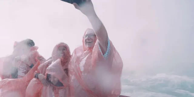 Niagara Falls Canada Tour with Boat Cruise & Tower - Image 3