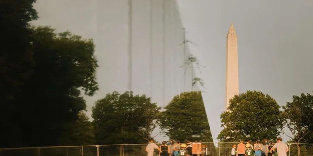 Washington, DC National Mall Tour with Monument Entry 2.5 hr - Image 3