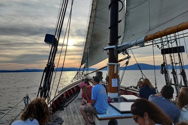 Camden Sunset Sail - Image 6