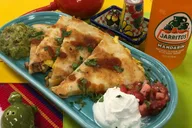San Antonio Night Driving Tour with River Walk Cruise thumbnail 4