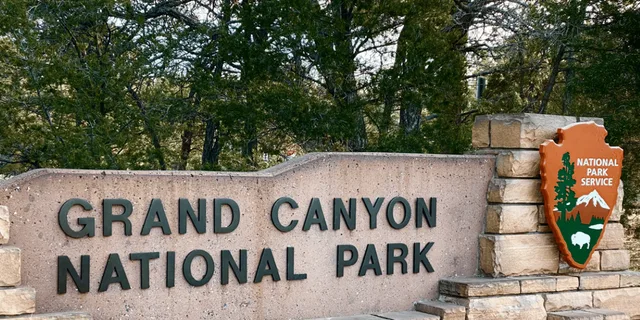 Las Vegas Grand Canyon National Park Bus Tour 2-Day - Image 1