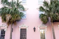 Charleston Walking Tour and Photoshoot thumbnail 1