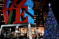 Philadelphia Holiday Lights Driving Tour thumbnail 1