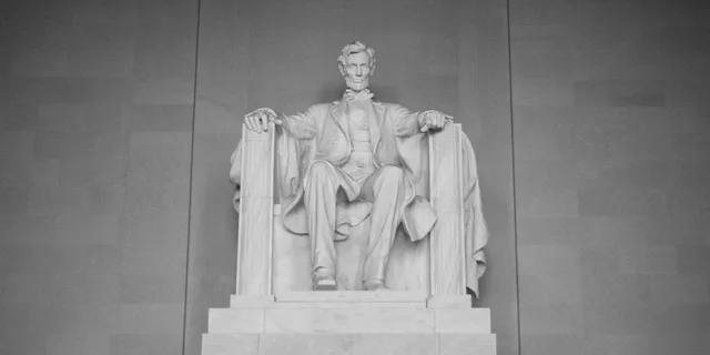 New York City Washington & Philadelphia Day Tour - Image 4