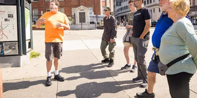 Boston Freedom Trail Walking Tour - Image 2