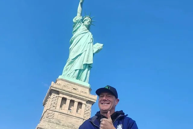 New York Ellis Island Hard Hat Tour with Audio Guide - Image 6