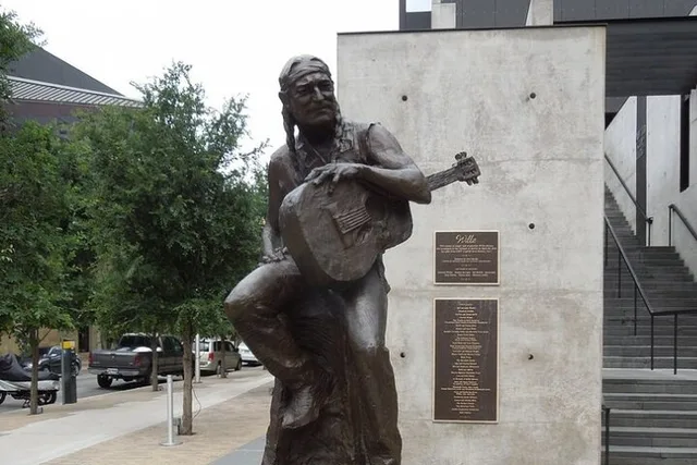 Austin Scavenger Hunt Adventure - Image 3