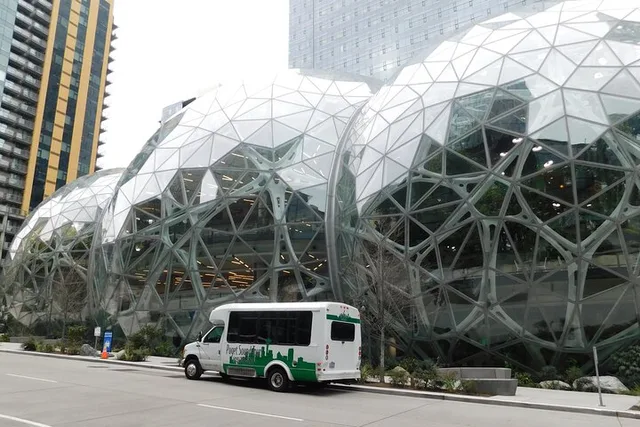 Seattle City Tour - Image 2