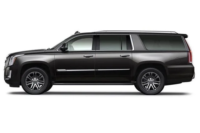 Chicago Airport Transfer SUV - Image 6