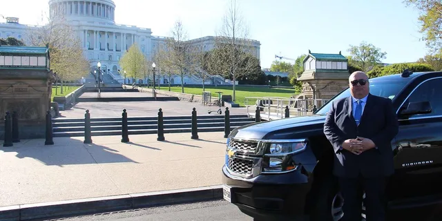 Washington DC Private SUV Tour - Image 4