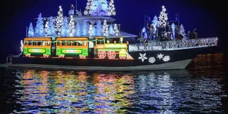 Newport Beach Holiday Lights Cruise