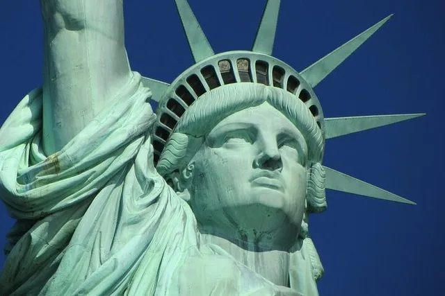 New York Statue of Liberty and Manhattan Walking Tour - Image 1