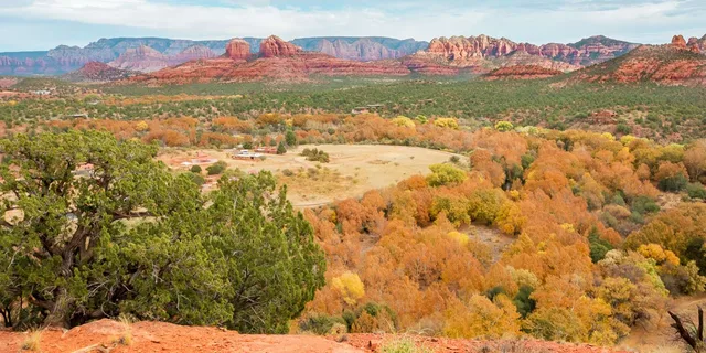 Sedona Oak Creek Canyon Jeep Tour 1.5 hr - Image 2