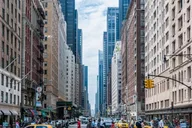 New York City Midtown Walking Tour at Sunrise thumbnail 4