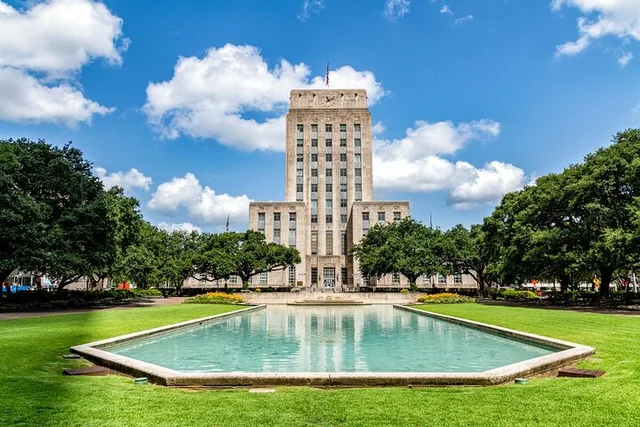 Houston Historic and Scenic Walking Tour - Image 4