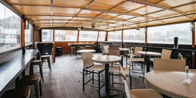 Sacramento River Cruise with History Guide - Image 5