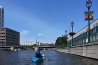 Milwaukee Cheese Curd Kayak Tour thumbnail 1