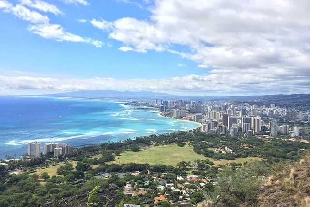 Honolulu Diamond Head Hike with Malasada 2.5 hr - Image 2