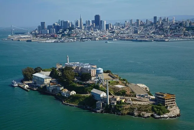San Francisco Alcatraz and Muir Woods Day Trip - Image 5