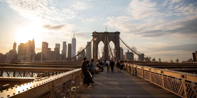 New York Brooklyn Walking Tour - Image 1
