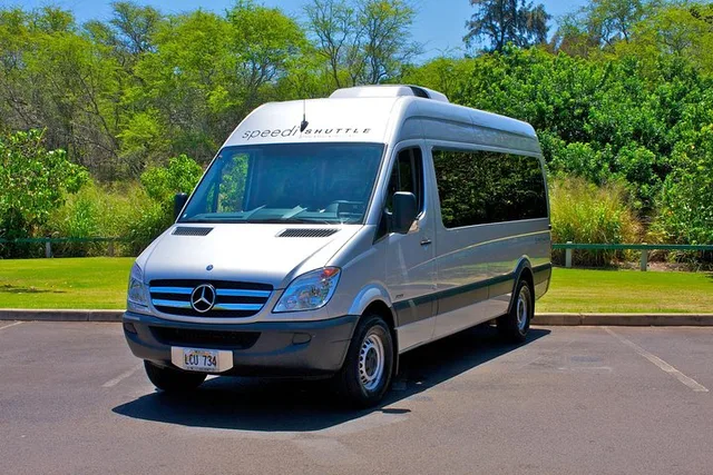 Honolulu Airport Round-Trip Transfer - Image 1