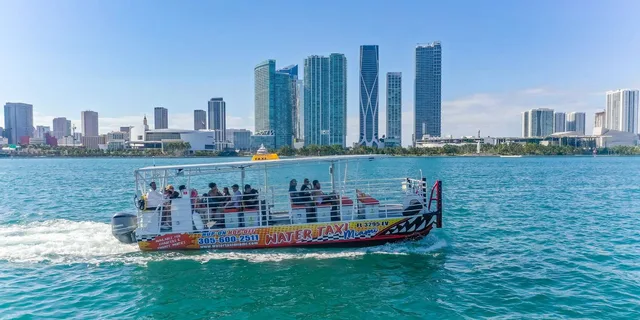 Miami Water Taxi Tour - Image 6
