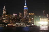 New York New Year's Eve Fireworks Cruise thumbnail 5