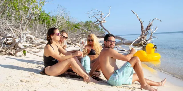Key West Private Boat Charter with Dolphin Tour and Snorkeling - Image 3