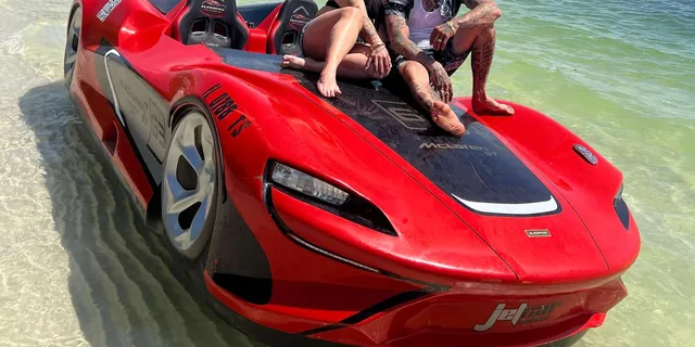 Miami Jet Car Rental South Beach 1-2 hr - Image 3