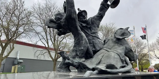 Chicago Devil in the White City Bus Tour 3 hr - Image 6
