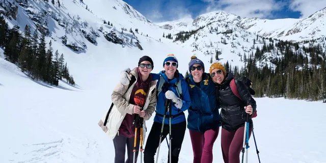 Denver Snowshoeing Tour in Rocky Mountains - Image 2