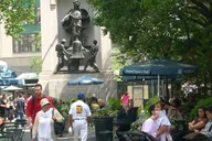 New York Hell's Kitchen Food On Foot Tour thumbnail 3