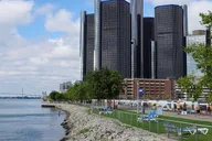 Detroit Private Sightseeing Tour with Chauffeur thumbnail 3