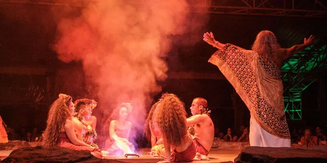 Kauai Luau Kalamaku Dinner and Show - Image 1