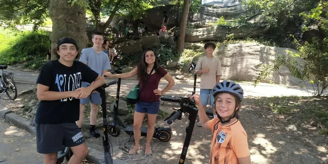 New York Central Park Bike & E-Bike Rental - Image 4