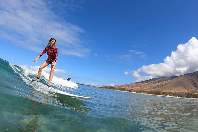 Maui Surf Lesson - Image 2