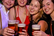 Miami Pub Crawl and Club Entry in Wynwood thumbnail 2