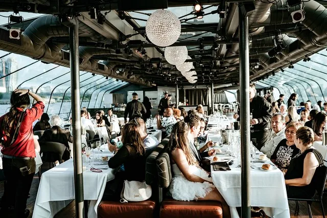New York Brunch Cruise with Bottomless Mimosas - Image 6