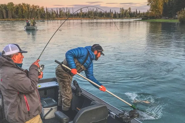 Kenai River Fishing Charter - Image 1