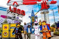 Carlsbad LEGOLAND Theme Park and SEA LIFE 2-Day Access thumbnail 1