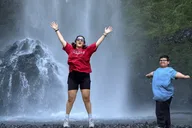Portland Waterfall Tour: Multnomah Falls & More thumbnail 1