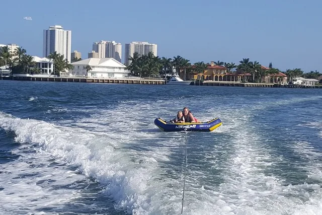 Palm Beach Boat Tour - Image 1