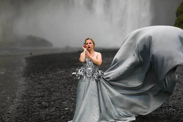 Kauai Princess Photoshoot Experience 1 hr - Image 1