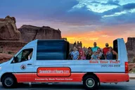 Moab Arches National Park Sightseeing Tour thumbnail 1