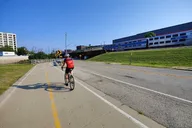 Chicago to Lake Geneva Bike Tour thumbnail 3
