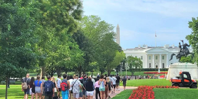 Washington DC Private Tour with Changing of the Guard 4 hr - Image 1