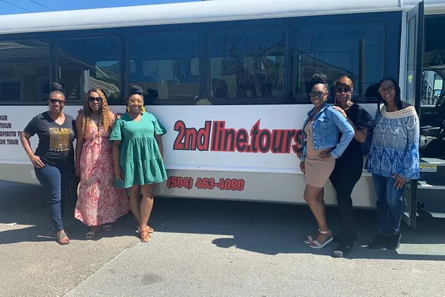 New Orleans Music and Culture Tour with Bar Stop 3.5 hr - Image 3