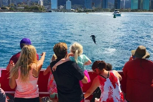Waikiki Beach Glass Bottom Boat Cruise - Image 2